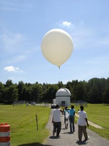 Middle school students launch weather balloon